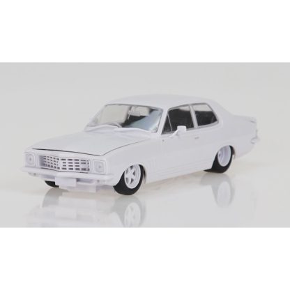 DDA 1/24 Scale LJ Custom Torana Plastic Model Kit - DDA622K