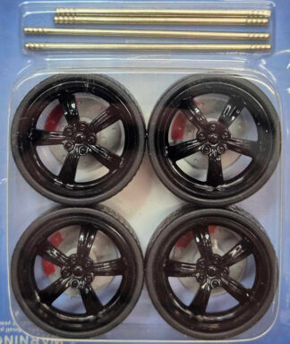 1/24 Scale Five Spoke Wheel Set Black Set of 4 Including Disc Brakes and Axle Rods MJ2002-6