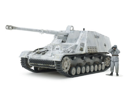 1/48 Scale Nashorn Plastic Model Kit Tamiya - 32600